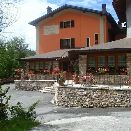 Agriturismo Cornei Da Nadia Collio