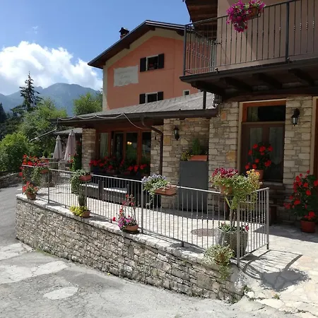 Casa di campagna Agriturismo Cornei Da Nadia Collio