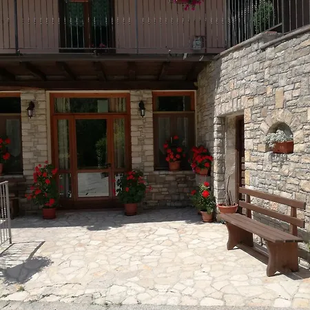 Venkovský dům Agriturismo Cornei Da Nadia *