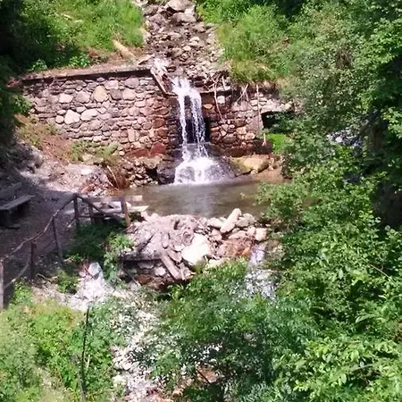 Agriturismo Cornei Da Nadia 컨트리하우스 콜리오
